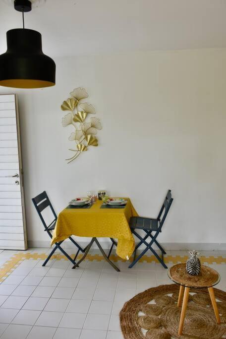 Joli Manga Soley Studio Dans Tres Belle Residence Saint-Francois  Zewnętrze zdjęcie