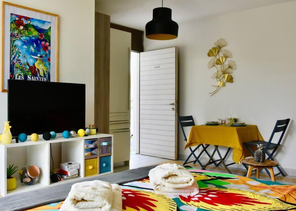 Joli Manga Soley Studio Dans Tres Belle Residence Saint-Francois  Zewnętrze zdjęcie